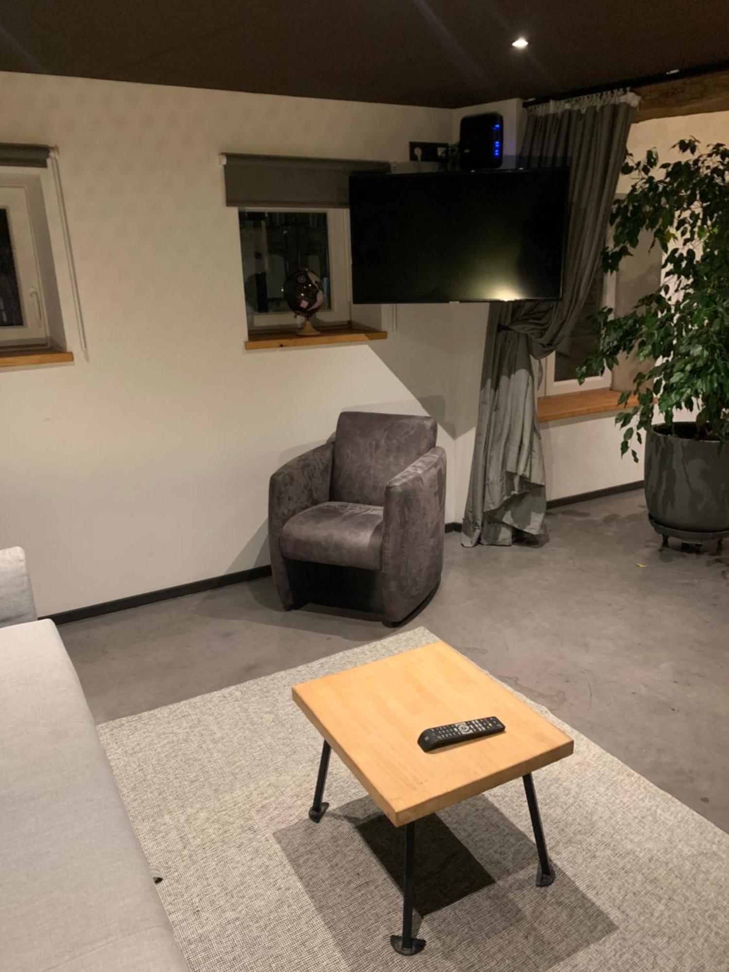 Froissart Loft Et Studio Chimay Buitenkant foto